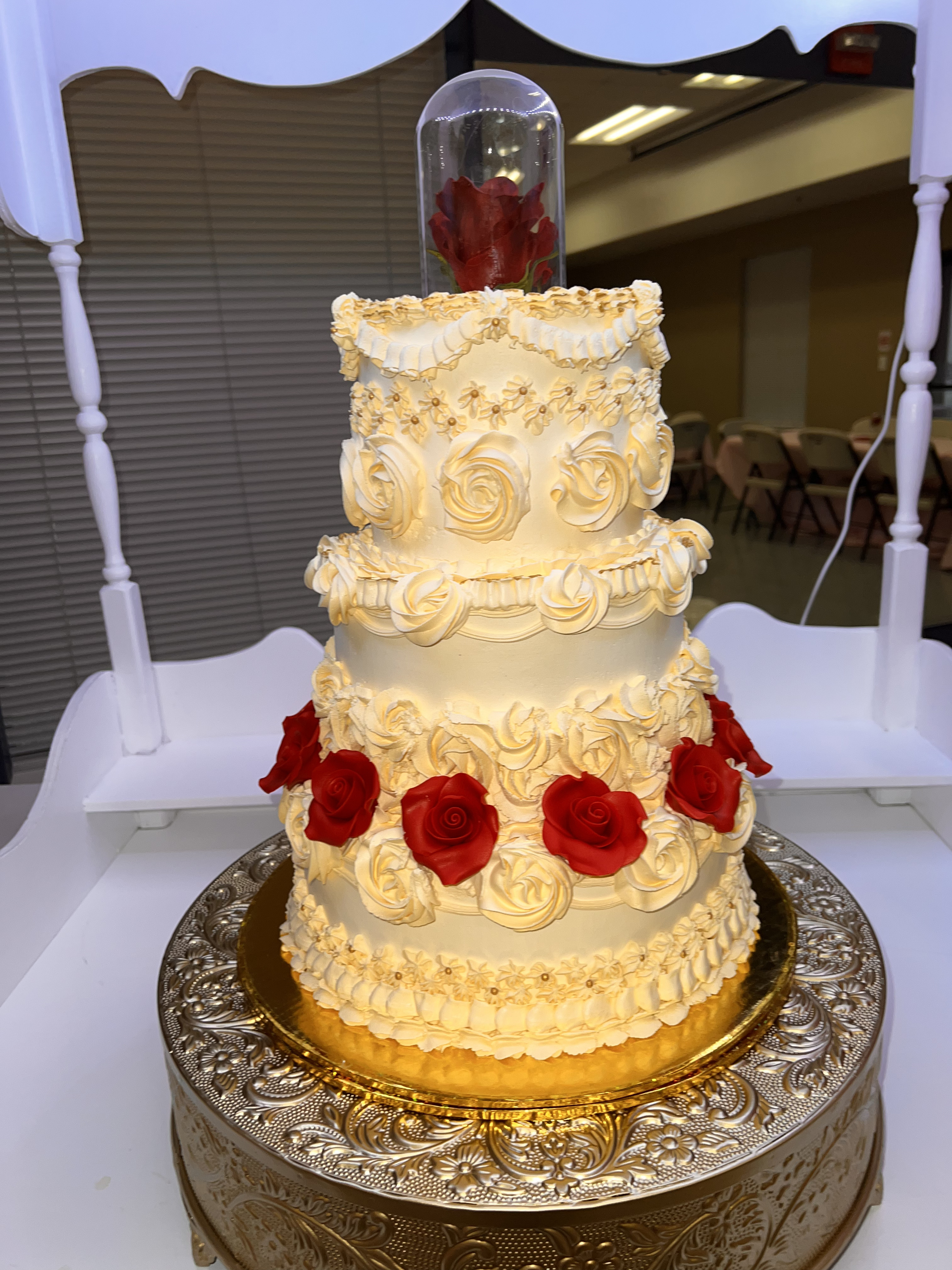 Beauty And The Beast Cake.