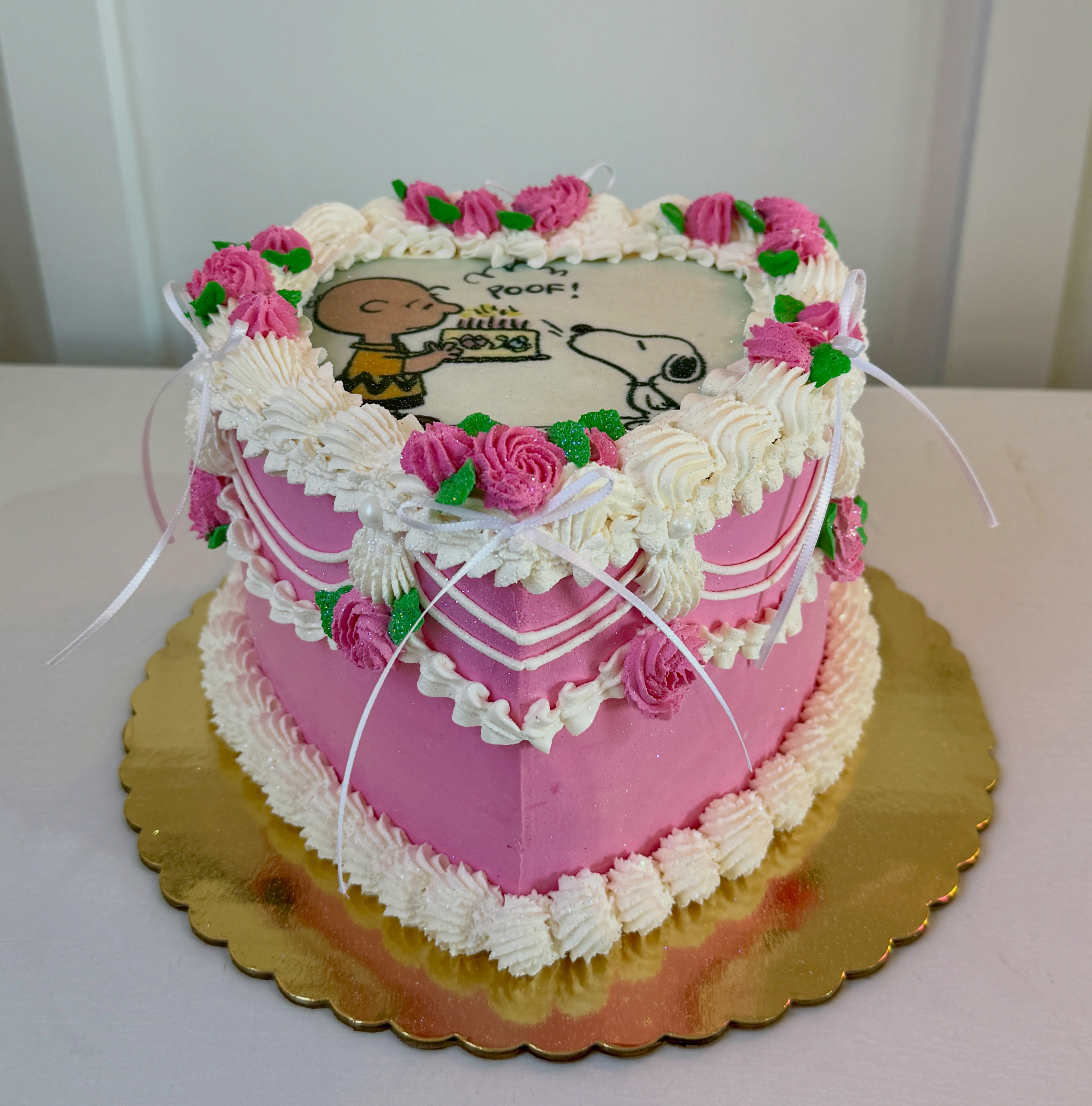 Snoopy Cake.